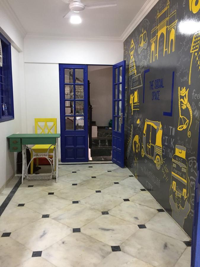 The Social Space Hostel ムンバイ エクステリア 写真