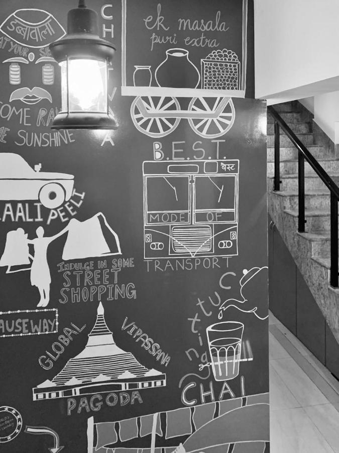 The Social Space Hostel ムンバイ エクステリア 写真